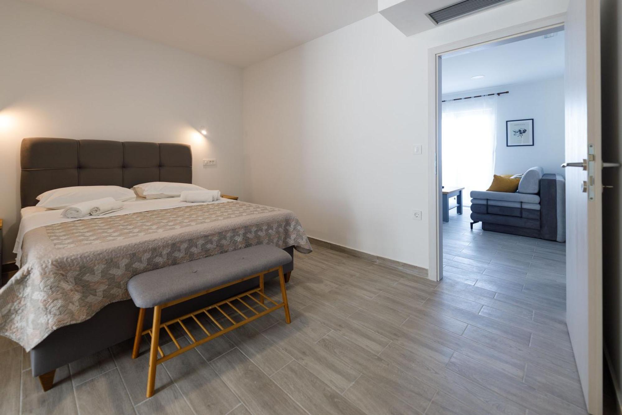 Apartamento Apartman Maro Makarska Exterior foto